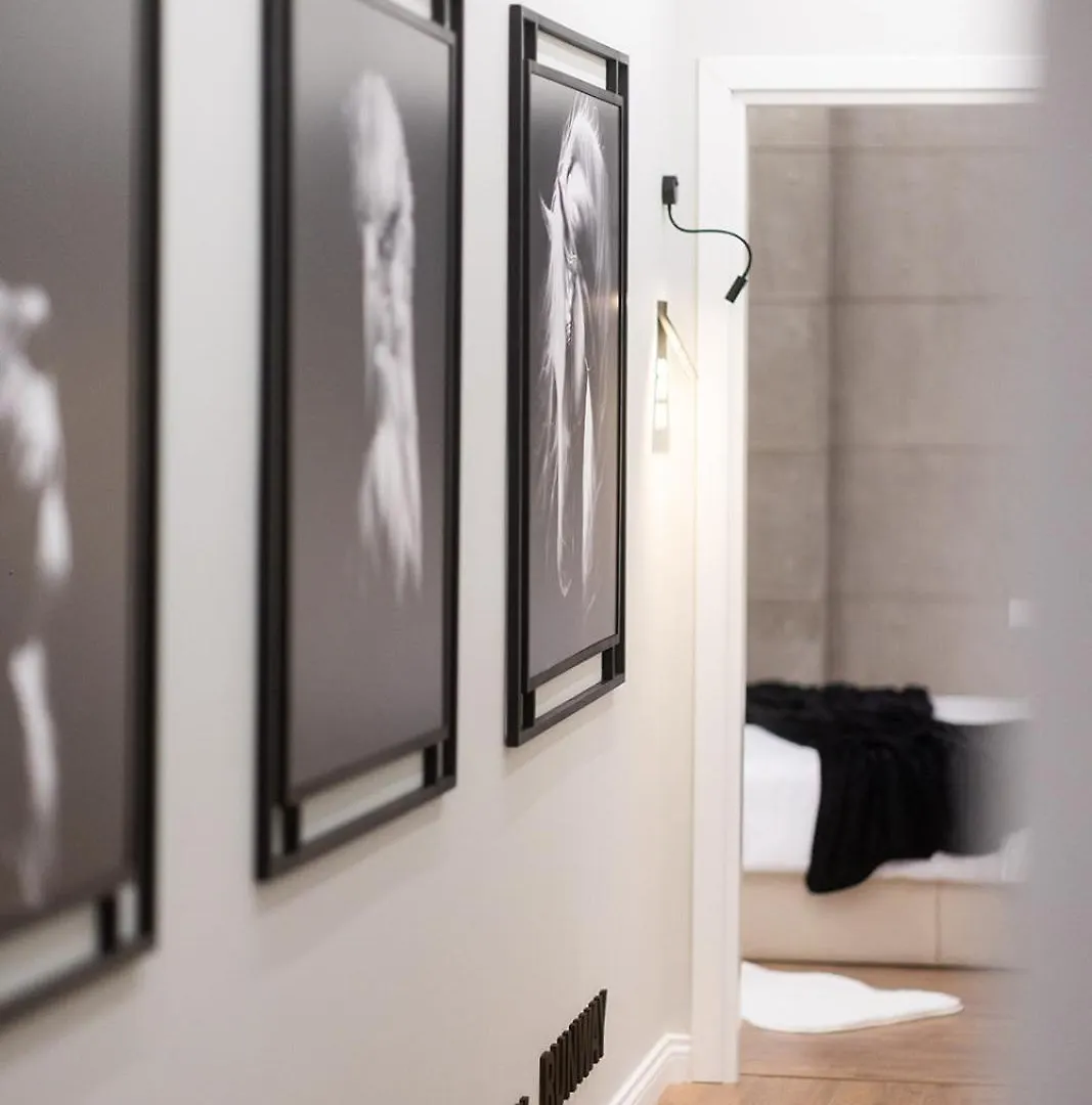 Apartament 2Two Корча 0*,
